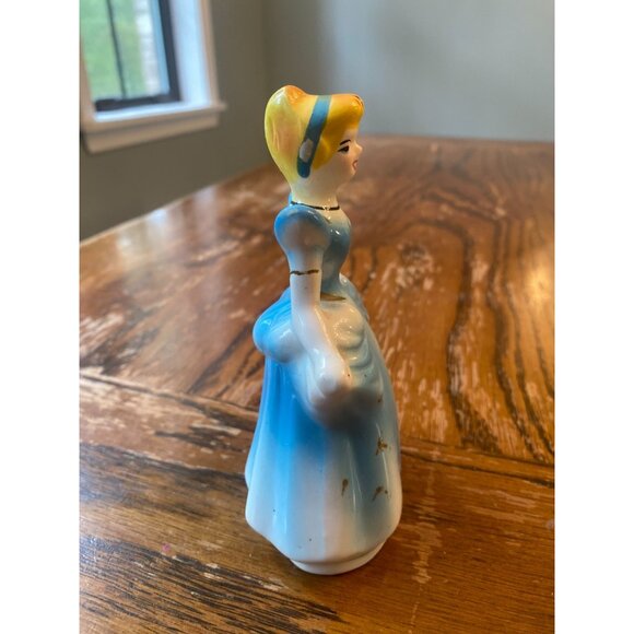 Vintage Disney Cinderella Ceramic Figurine Blue Dress 6" Tall Collectible - Picture 3 of 6